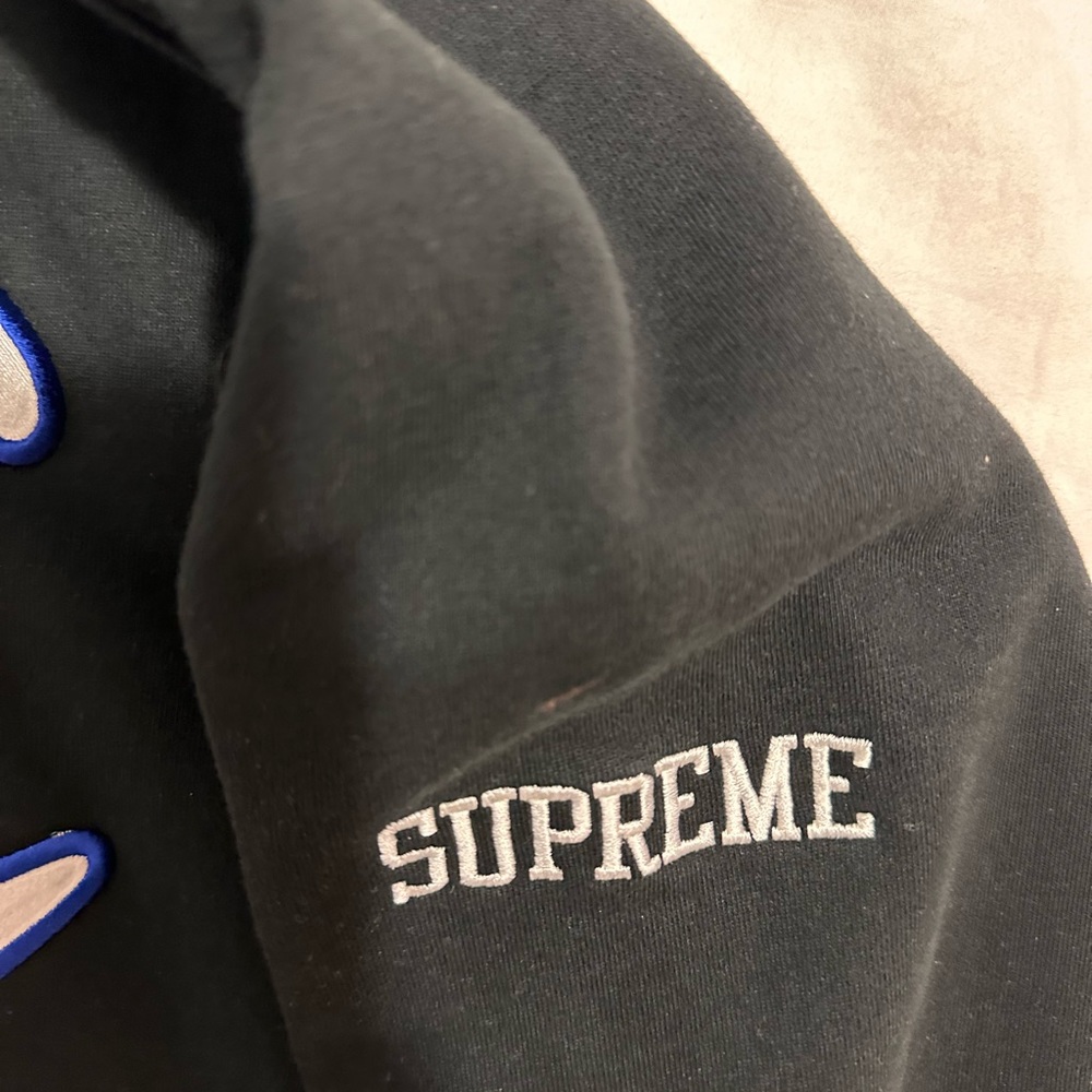 Supreme X Champion Center Logo Hoodie Embroidered Pullover Black Adult small - Picture 3 of 5